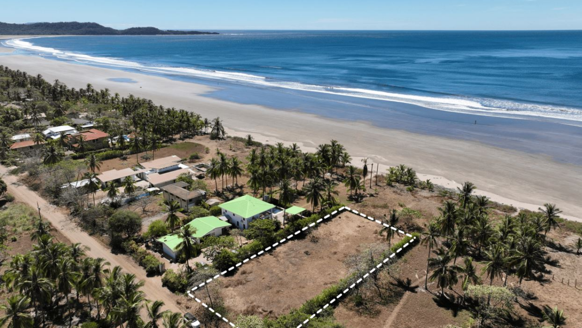 Beachfront Lot for Sale in Costa de Oro – 1