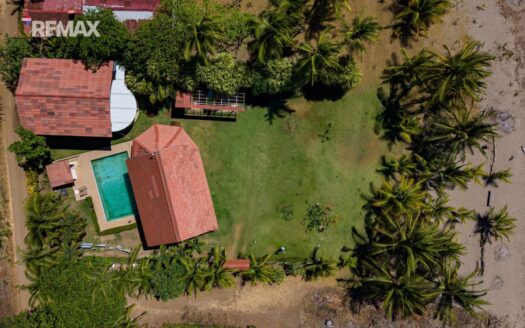 Luxury Beachfront Wooden Estate with Pool in Playa San Miguel – Prime Oceanfront Property For Sale