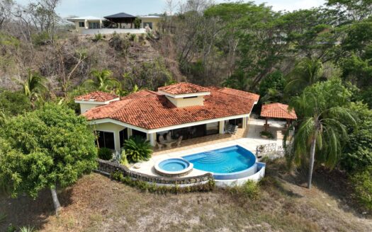 Ocean View Villa with Infinity Pool | 3 Bed Home in Villas Roma del Mar | Paquera, Puntarenas For Sale