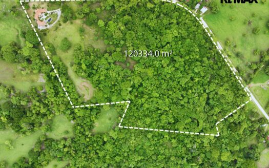 12-Hectare Private Estate with Gulf Views, Guest Accommodations & Self-Sufficient Infrastructure – Nicoya Peninsula For Sale
