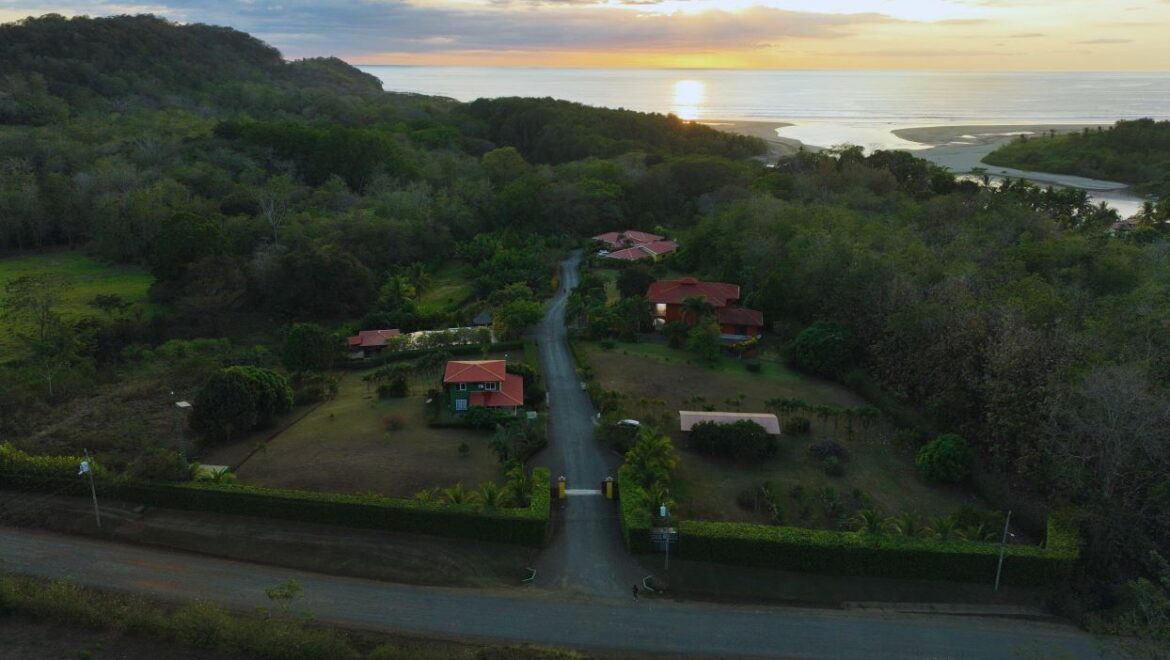 Punta Dakota – Boutique Retreat & Investment Estate Near Playa Coyote | 14 Bedrooms on 2.5 Hectares